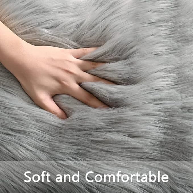 ORINOVA Silver Grey Furry Washable Faux Shaggy Fur Rugs for Living Room Small Circle Fluffy Sheepskin Fur Rug for Nursery Round Rug 5ft