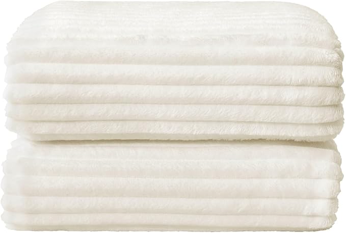 BEDELITE Fleece Blanket Twin Size – 3D Ribbed Jacquard Soft and Warm Decorative Fuzzy Blankets – Cozy, Fluffy, Plush Lightweight Throw Blankets for Couch, Bed, Sofa(Cream, 60x80 inches)
