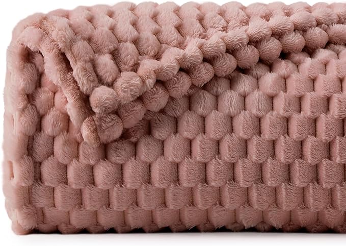 BEDELITE Fleece Twin Blanket for Couch & Bed - 3D Jacquard Decorative Dusty Pink Blankets, Super Soft and Cozy Warm Fuzzy Blanket All Seasons Suitable, 50x60Inches