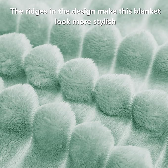 HIMEET Sage Green Ribbed King Size Blanket for Bed - 300GSM Lightweight Fleece Blanket for Men Women, Large Sofa Couch Bed Blankets Gifts, Striped Spring Home Room Decor, Sage Green, 108x90 Inches