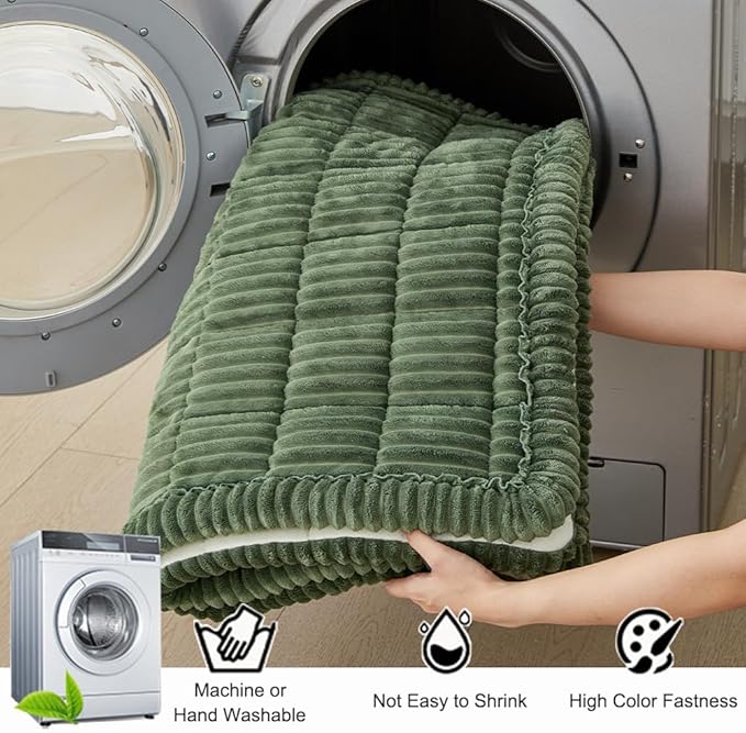 Couch Cover for Dogs Washable, Fuzzy Pet Couch Covers for 3 Cushion Sofa Pet Friendly, Non Slip Sofa Cover (Green, 35" x 70.9"/90 x 180cm)