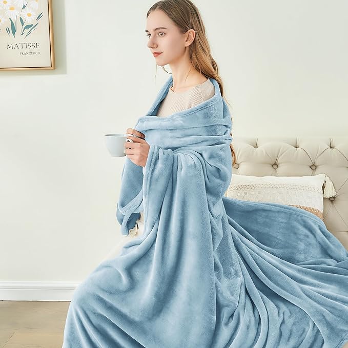 BEDELITE Fleece Blankets Queen Size Washed Blue Throw Blankets for Bed, Luxury Plush Cozy Fuzzy Blanket 90x90 inches, Super Soft Warm Lightweight Throw Blanket All Seasons Suitable
