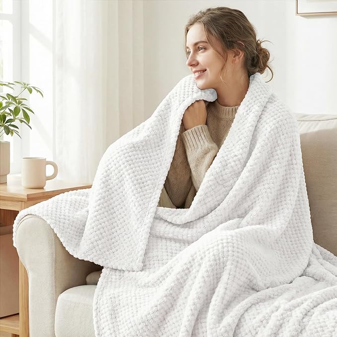 Exclusivo Mezcla Fleece Throw Blanket Extra Large, Super Soft and Warm Blankets for Couch, Sofa and Bed Waffle Textured, Cozy, Fuzzy and Lightweight (Pure White, 50x70 Inches)