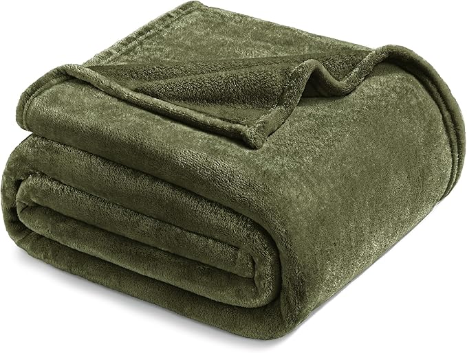 Exclusivo Mezcla Fleece Throw XL Blanket for Couch, Sofa, Super Soft and Warm Olive Green Blankets, All Season, Cozy, Plush, Lightweight, 50x70 Inches