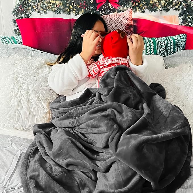 Bedsure Charcoal Fleece Blanket 50x70 Blanket - 300GSM Soft Lightweight Plush Cozy Blankets for Bed, Sofa, Couch, Travel, Camping