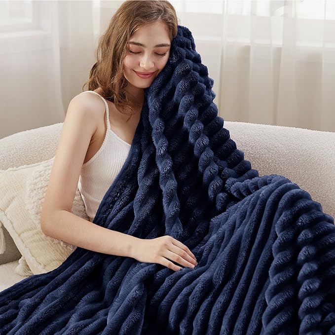 Bedsure GentleSoft Navy Blue Twin Blanket for Bed - Cozy Soft Blankets for Women, Cute Large Throws for Girls, Navy, 66x90 Inches