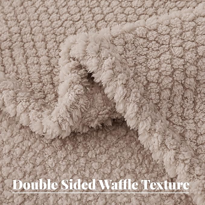 Whale Flotilla King Size Fuzzy Fleece Blanket for Bed, 90x104 Inch Fluffy Warm Soft Jacquard Blankets for All Season, Lightweight and Cozy, Camel