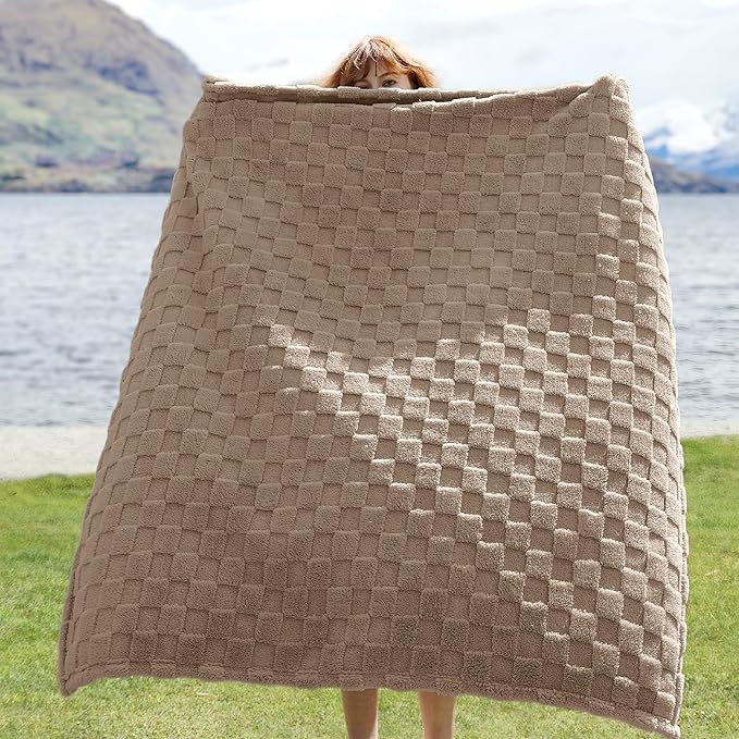 Bedsure GentleSoft Light Brown Twin XL Blanket for Bed - Super Soft Cozy Fleece Blankets for Kids, Cute Throws for Girls, Dorm Room Essentials for Girls Teens Back to School, 66x90 Inches
