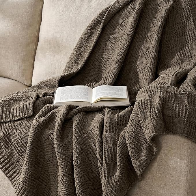 EVERGRACEHOME Modern Checkered Chenille Throw Blanket, Soft Cozy Plaid Knitted Chair Blanket for Sofa Couch, Decorative Knit Throw for Bed and Living Room, Mocha Brown, 50" x 60"